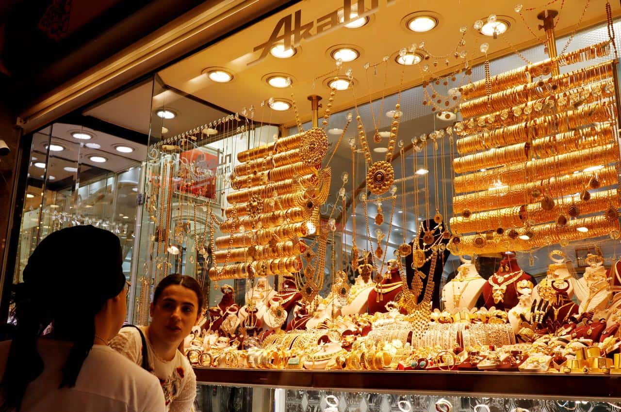 Gold price continues to shine - Will custom duty hike force jewelry-giant Titan to shock clients by raising rates? 