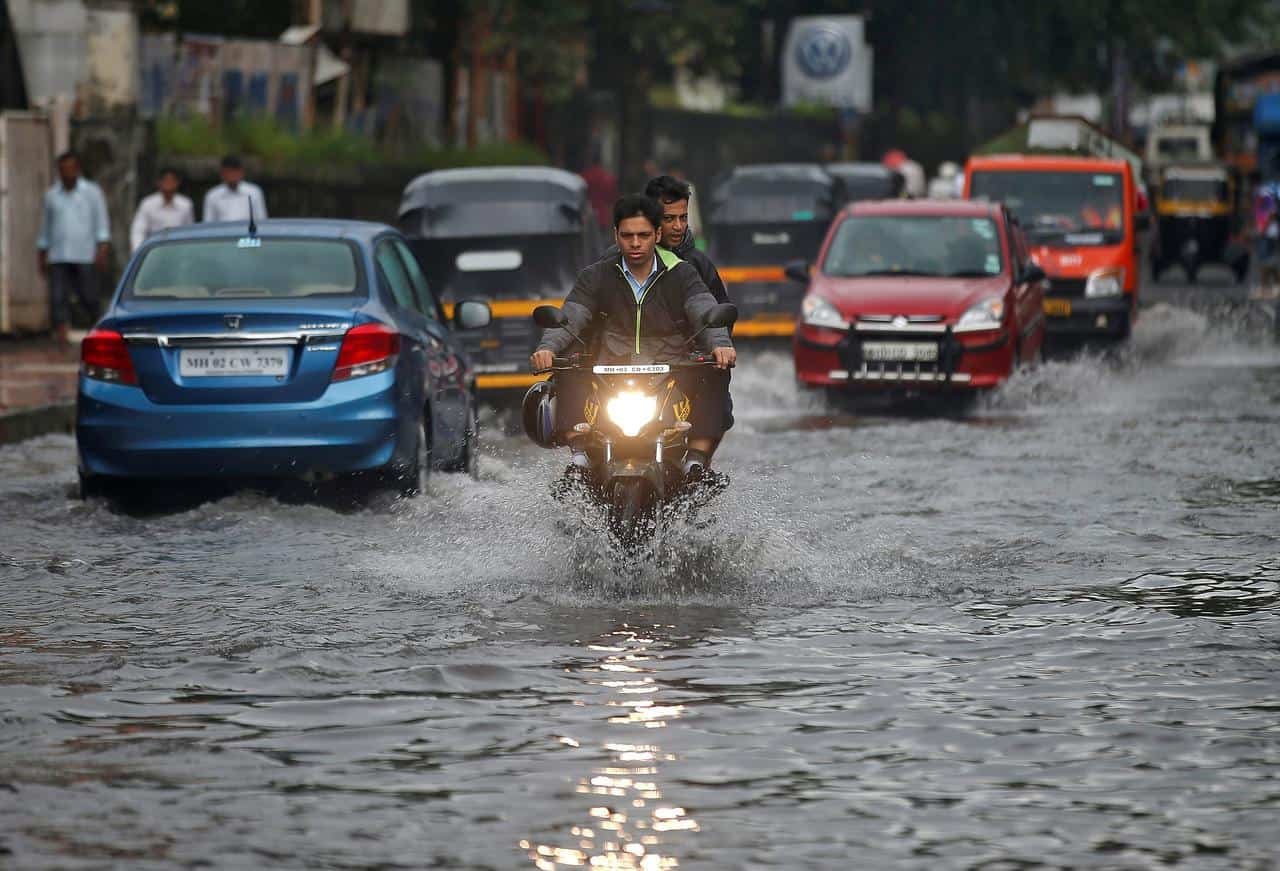 Mumbai rains update today ALERT! IMD forecast warns of downpour in