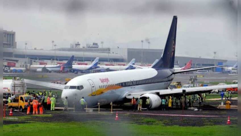 Weather forecast today-Gujarat rains: Vadodara Airport, railway station shut down, schools closed; Skymet Weather says 554 mm rain in just 12 hours 