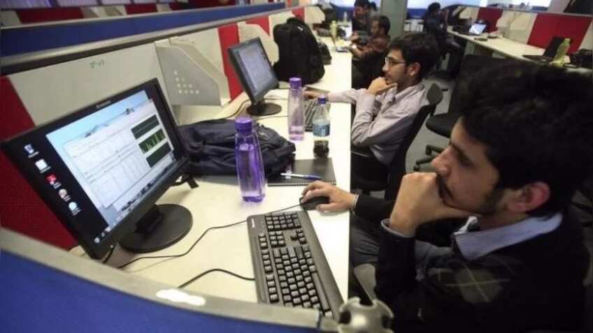 LIC HFL Recruitment 2019: 300 posts available, earn up to Rs 61,670 per month