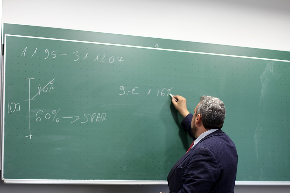 MUHS Recruitment 2019: Vacancies for 88 Professor, Tutor