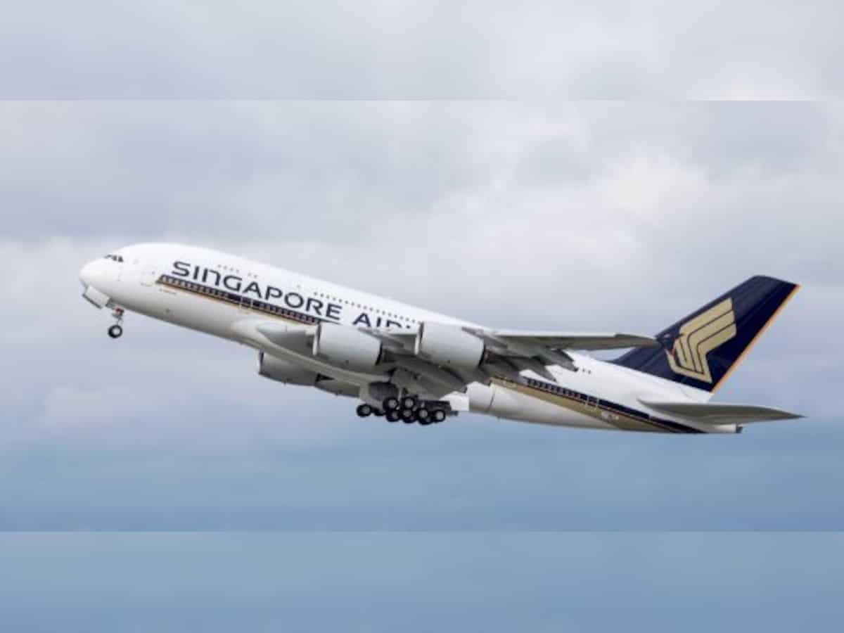 Mumbai Airport first to host Singapore Airlines A380R;