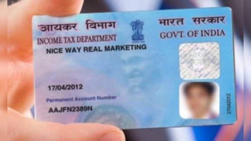 PAN-Aadhaar linking news: Income Tax payers PAN card issued automatically using Aadhar card for filing ITR