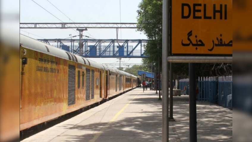 IRCTC run India's first pvt train, Tejas Express route and timings revealed by Indian Railways