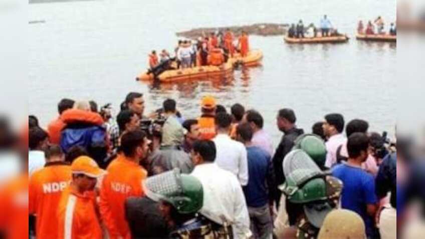 Godavari river tragedy: Search resumes for missing tourists in Andhra; Y S Jagan Mohan Reddy to visit Rajahmundry