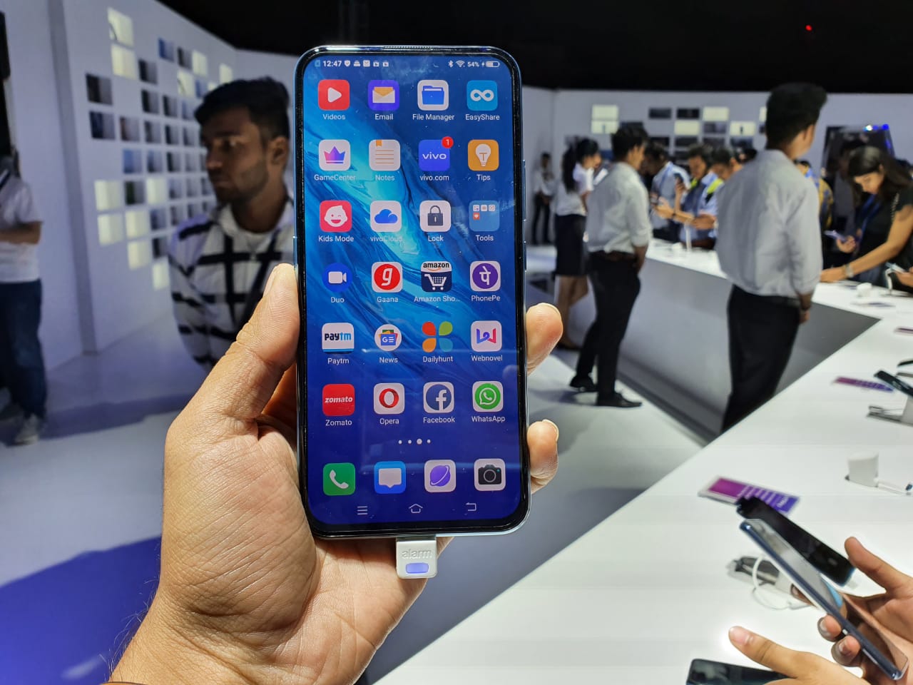Vivo V17 Pro with dual pop-up selfie, total six cameras launched in India: Check Price