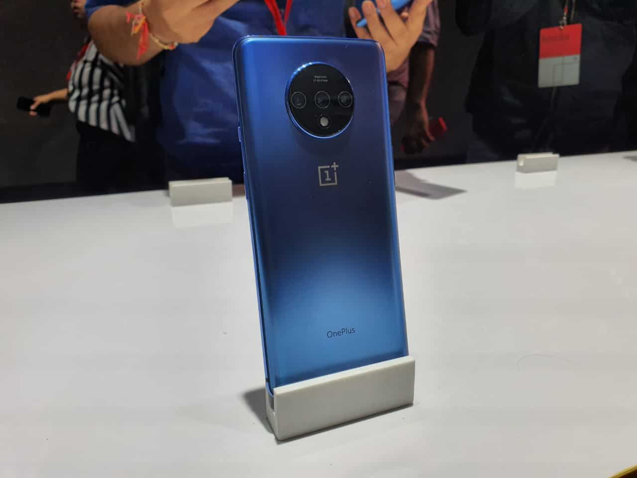 OnePlus 7T with Snapdragon 855+ chipset launched in India: Check price,  features | Zee Business