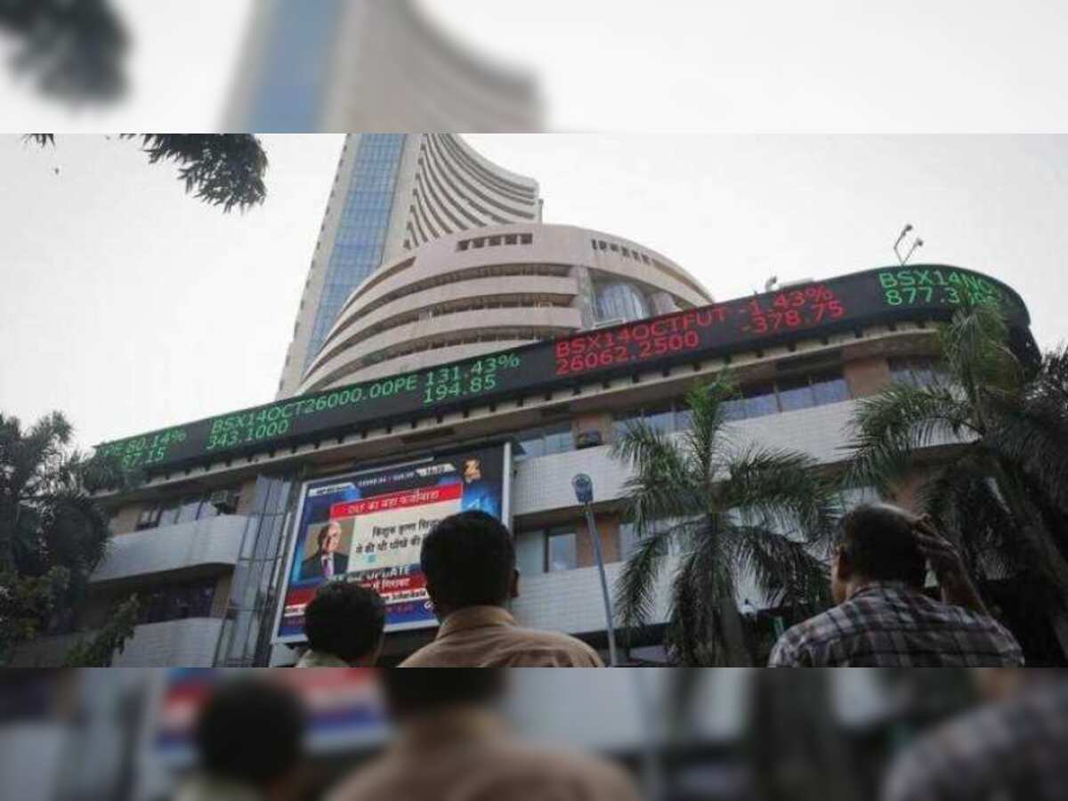 Sensex, Nifty slip on weak global cues; RCom,
