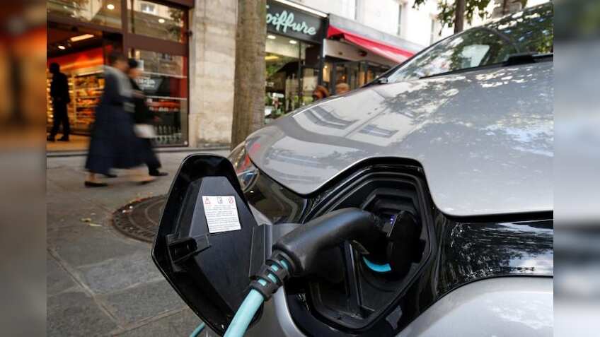 Good news! Electric Vehicle charging guidelines revised for EV owners; Charging station to come at every 3 Km in cities
