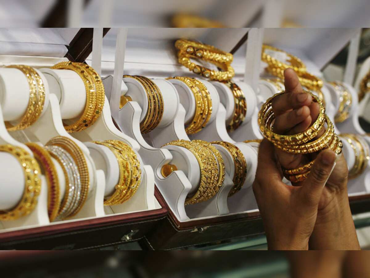 US-China trade talk effect: Gold price slips as