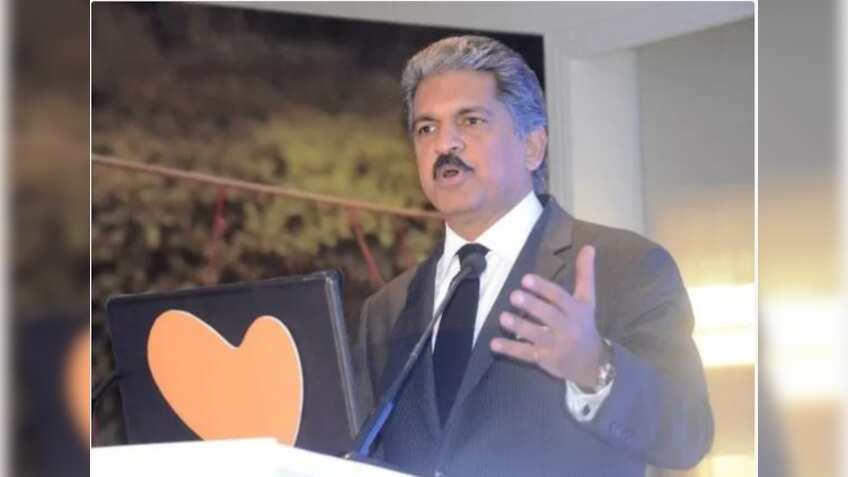 WOW! Anand Mahindra gives BIG PROOF! India has zero poverty of imagination