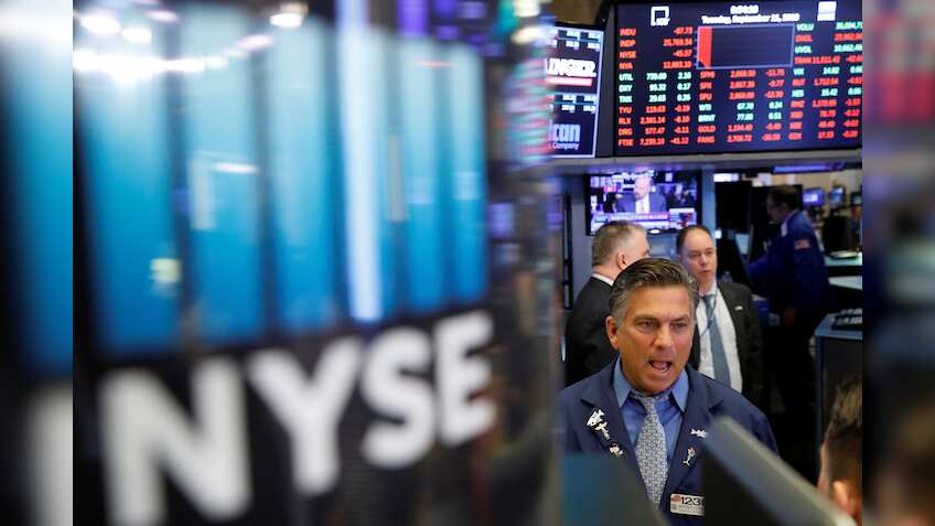 Wall Street moves higher on Brexit deal with European Union, robust earnings