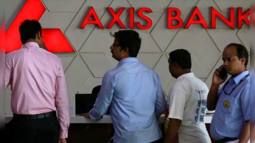 Axis Bank reports Rs 112 cr net loss in Q2, operating profit up by 45 pct 