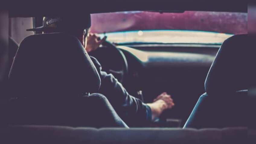 Dress like a typical Indian to get driving licence