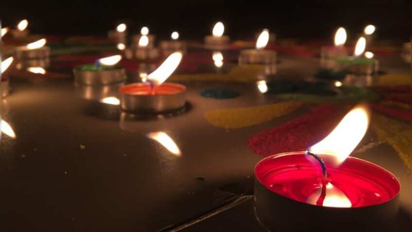 Millennials choose both puja and parties this Diwali