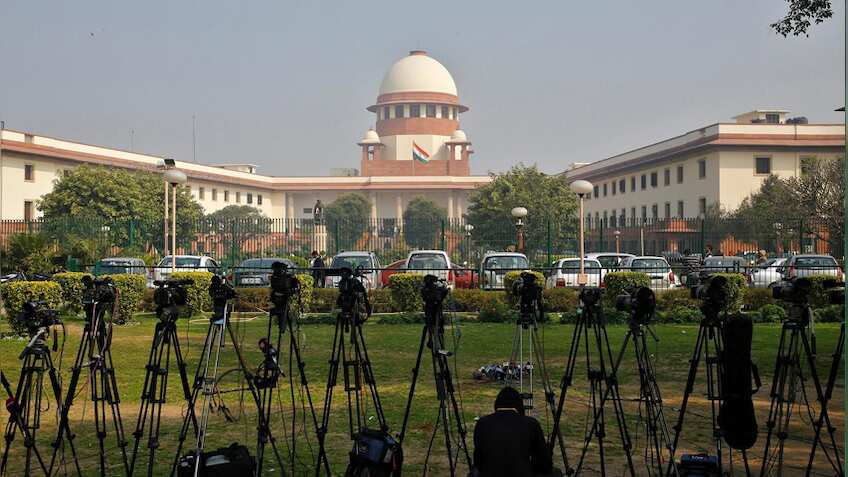 Maharashtra government formation: Supreme Court orders open secret ballot, floor test on November 27