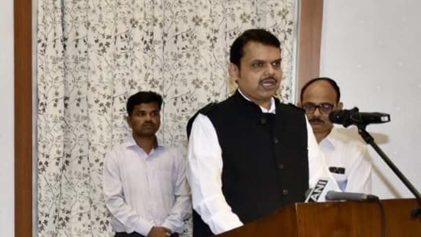 Maharashtra government formation: Devendra Fadnavis, Ajit Pawar resign! Uddhav Thackeray set to be new CM
