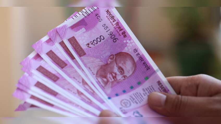 SBI fixed deposit rate vs Ujjivan Bank: This small lender offers attractive interest rates to account holders