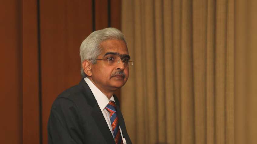 Your set-to-rise phone bills may add to inflation; What RBI Governor said