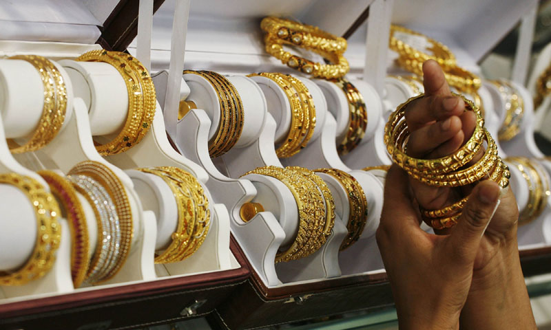 Gold prices near two-months peak as investors cheer signing US-China trade deal