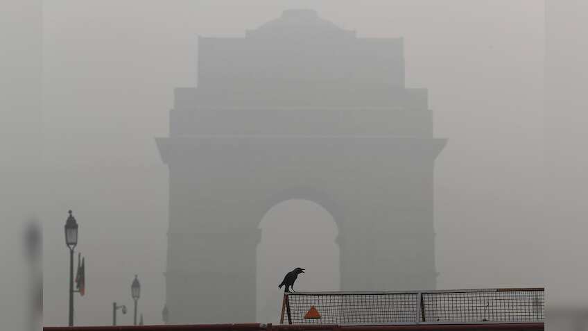25 Delhi-bound trains delayed to fog in north India
