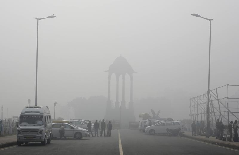 Fog covers partial solar eclipse in Delhi