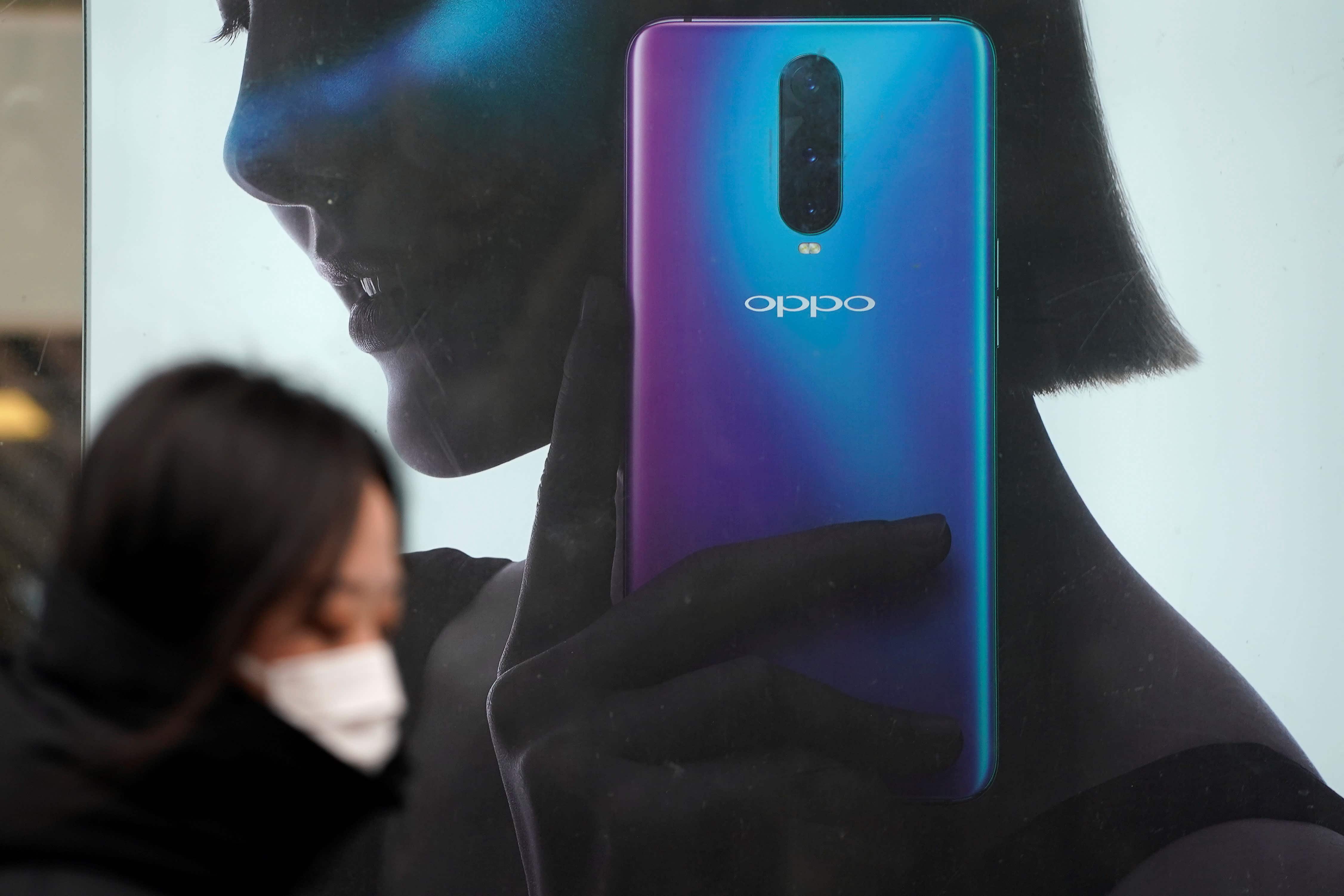 Oppo to unveil new 'F' series smartphone in India | Zee Business