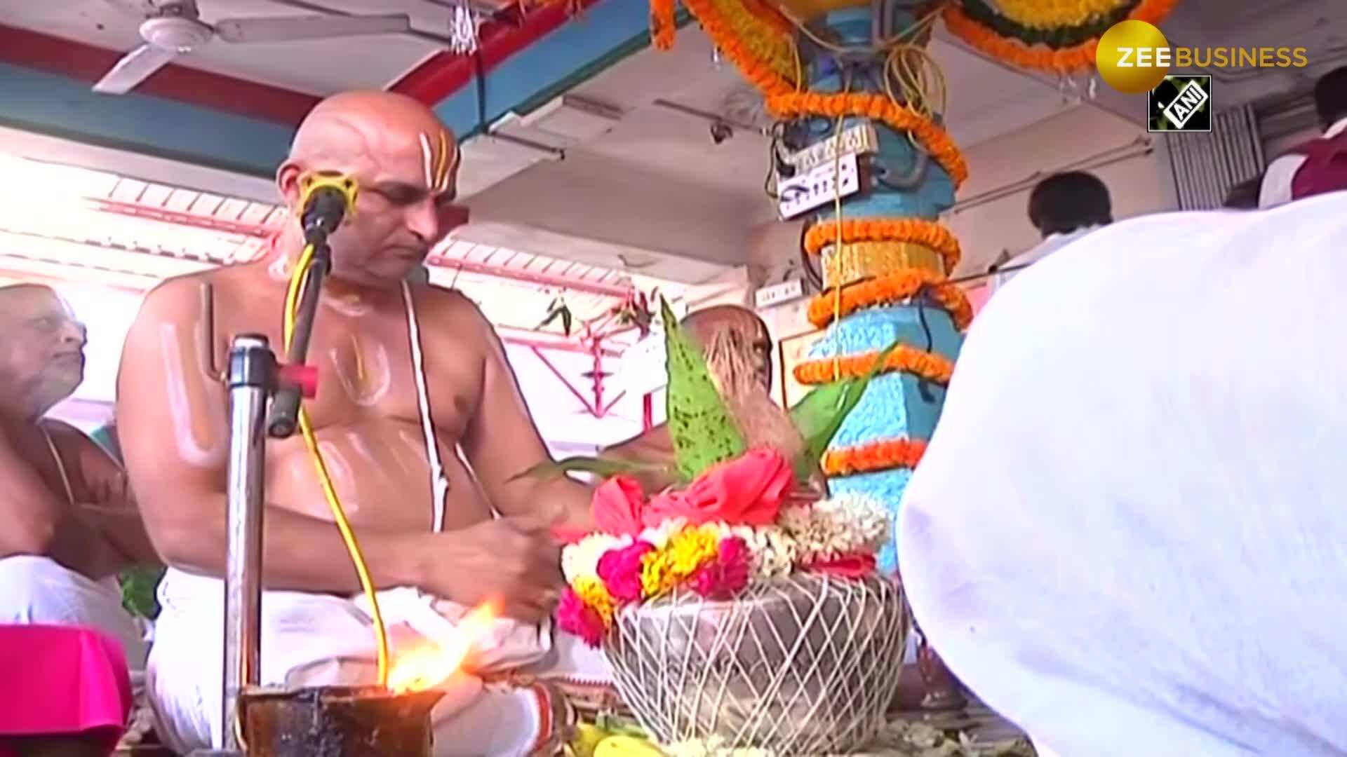 Prayers held in Hyderabad temple to fight coronavirus