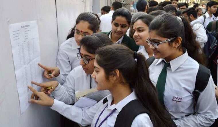 Madhyamik exam news 2020: Good Samaritan policeman fetches class 10 examinee's admit card from home