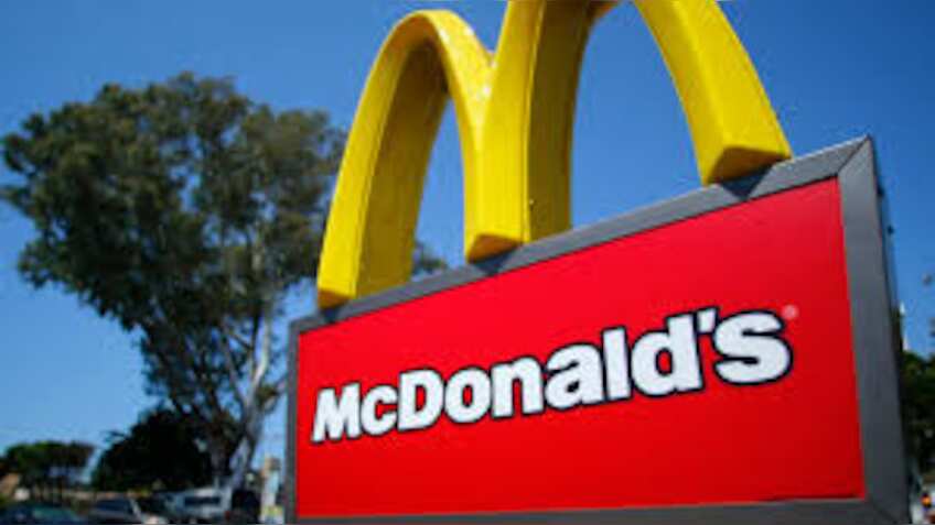 Pizza Hut, KFC and McDonald's serve meals to medical and frontline staff at govt hospitals
