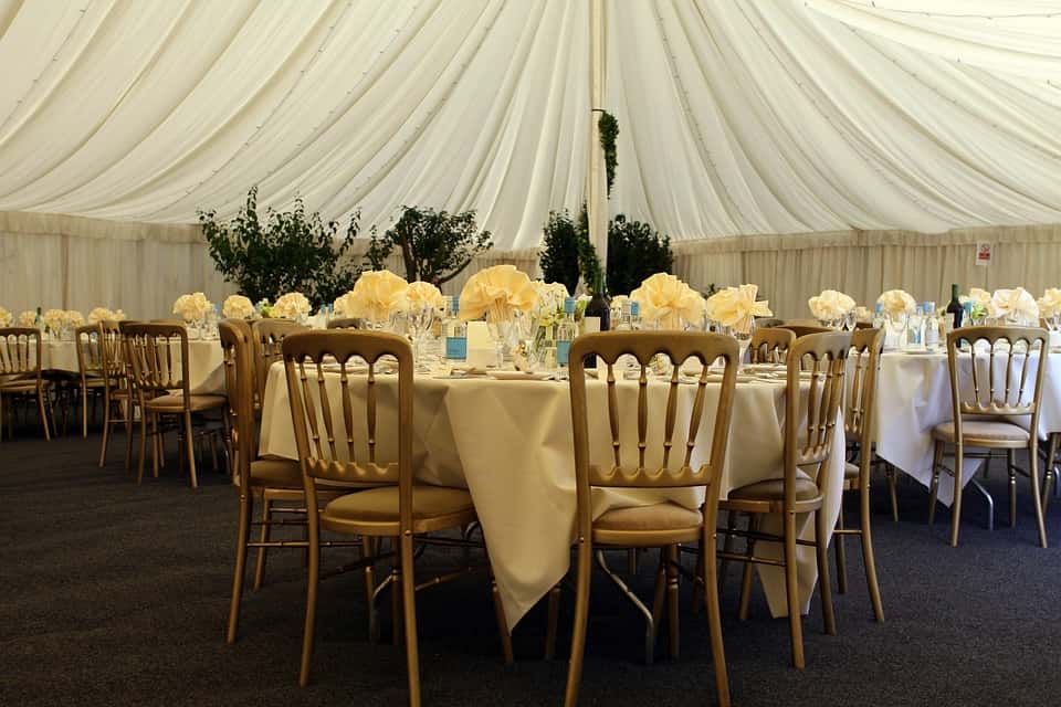 Scaled Down Weddings With A Focus On Guest Experience