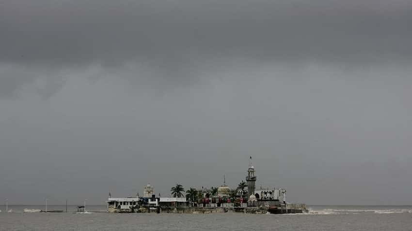 Cyclone Nisarga in mumbai: Storm to hit Maharashtra and Gujarat today; landfall at noon