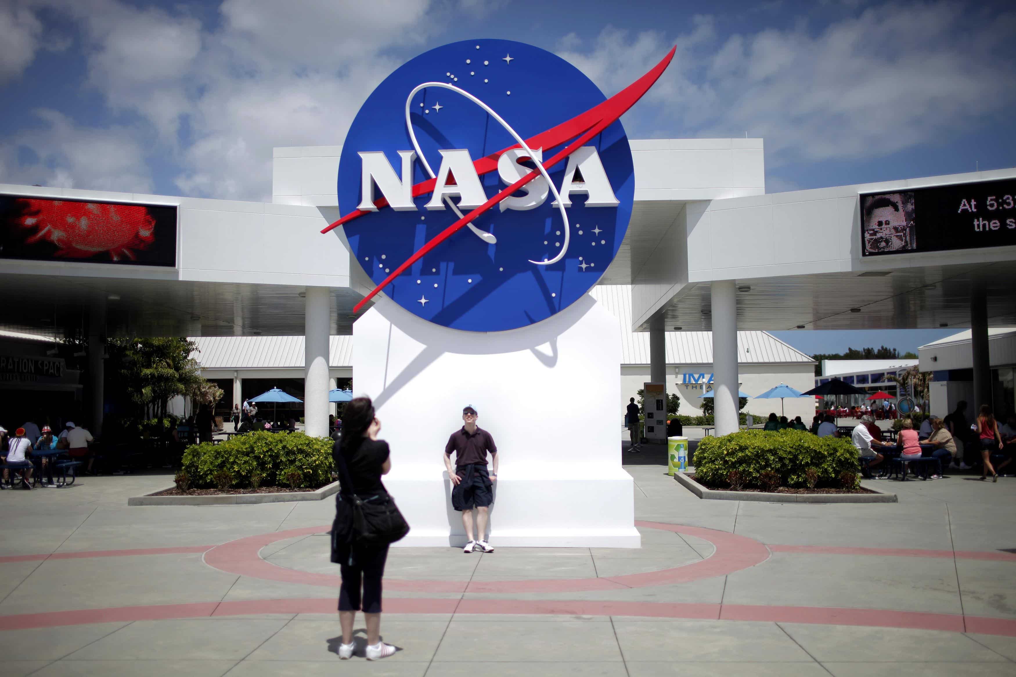 Get James Webb Space Telescope Launch Vehicle PNG