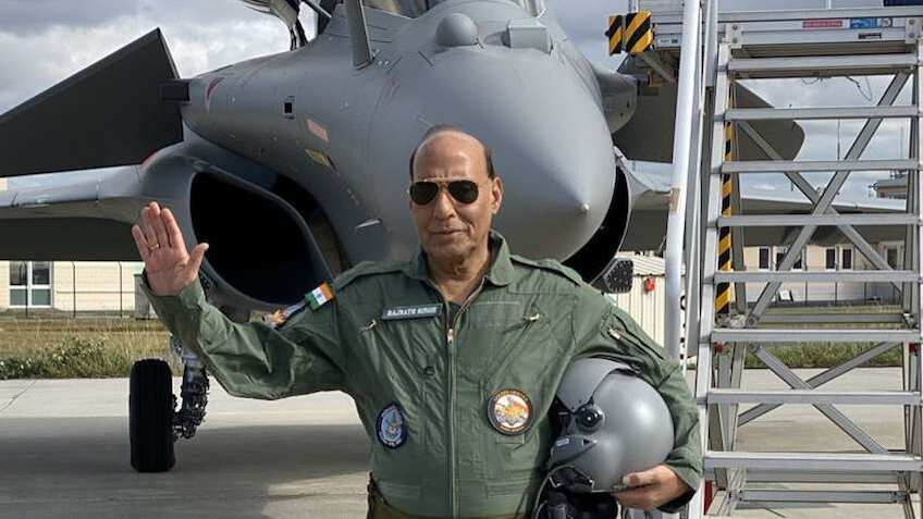 More power to Indian Air Force! Confirmed - 1st batch of 5 IAF Rafale ...