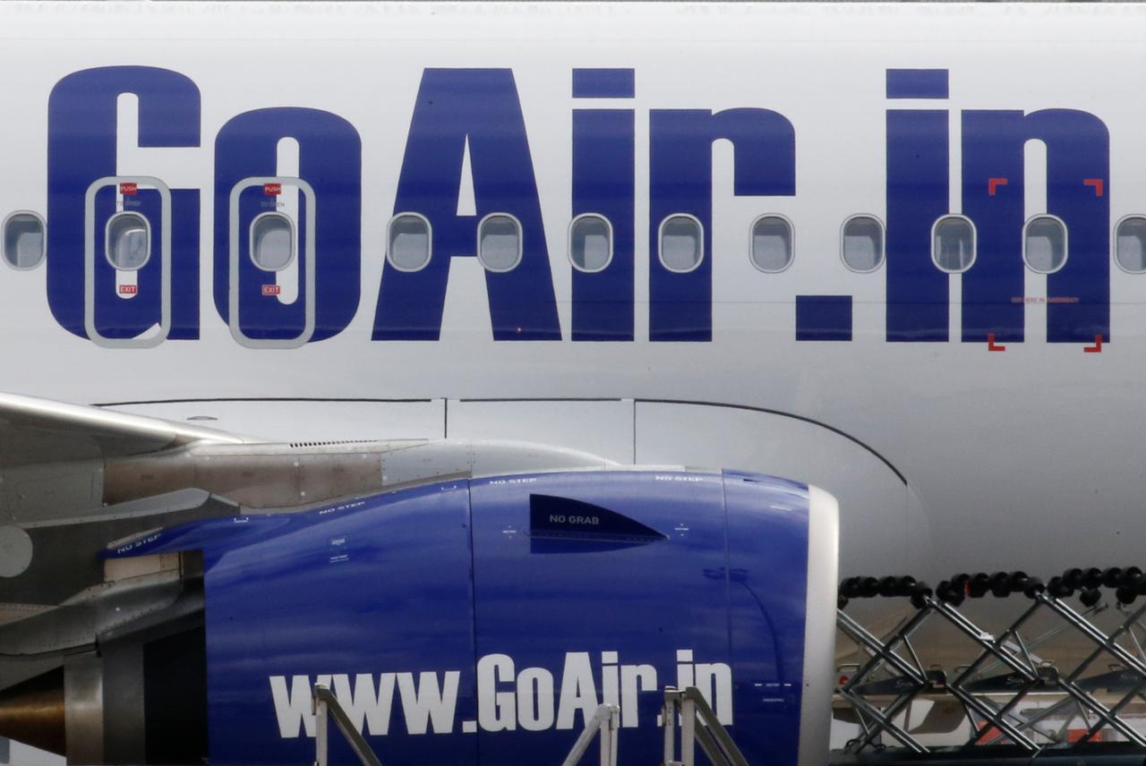 Pay charges daily and then operate flights from airports: AAI puts GoAir on 'cash and carry' basis