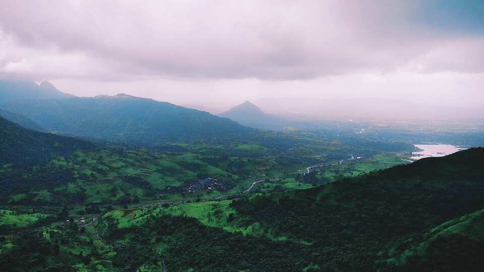 EL Lodge, Lonavala