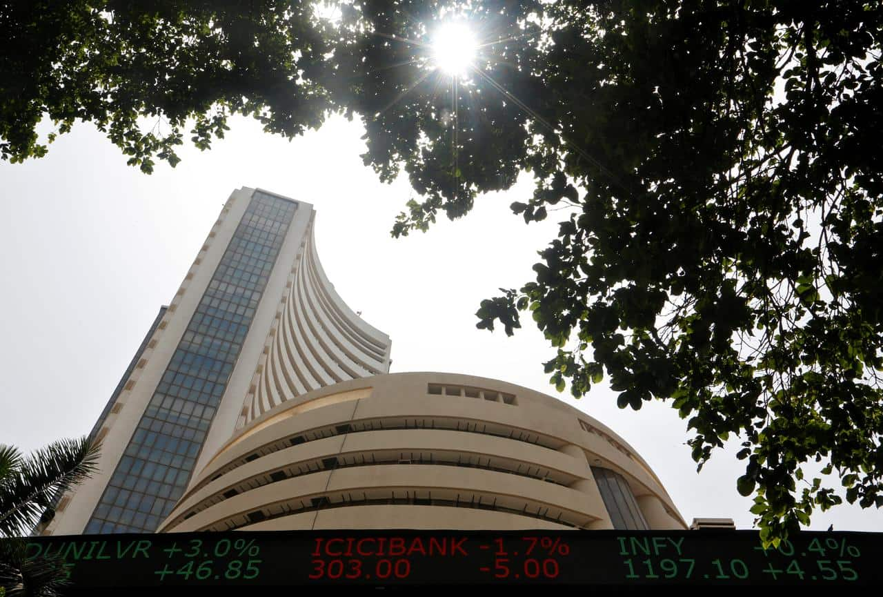 Closing Bell Sensex Nifty Pare Early Morning Gains Dlf Tata Motors Shares Rise Zee Business 