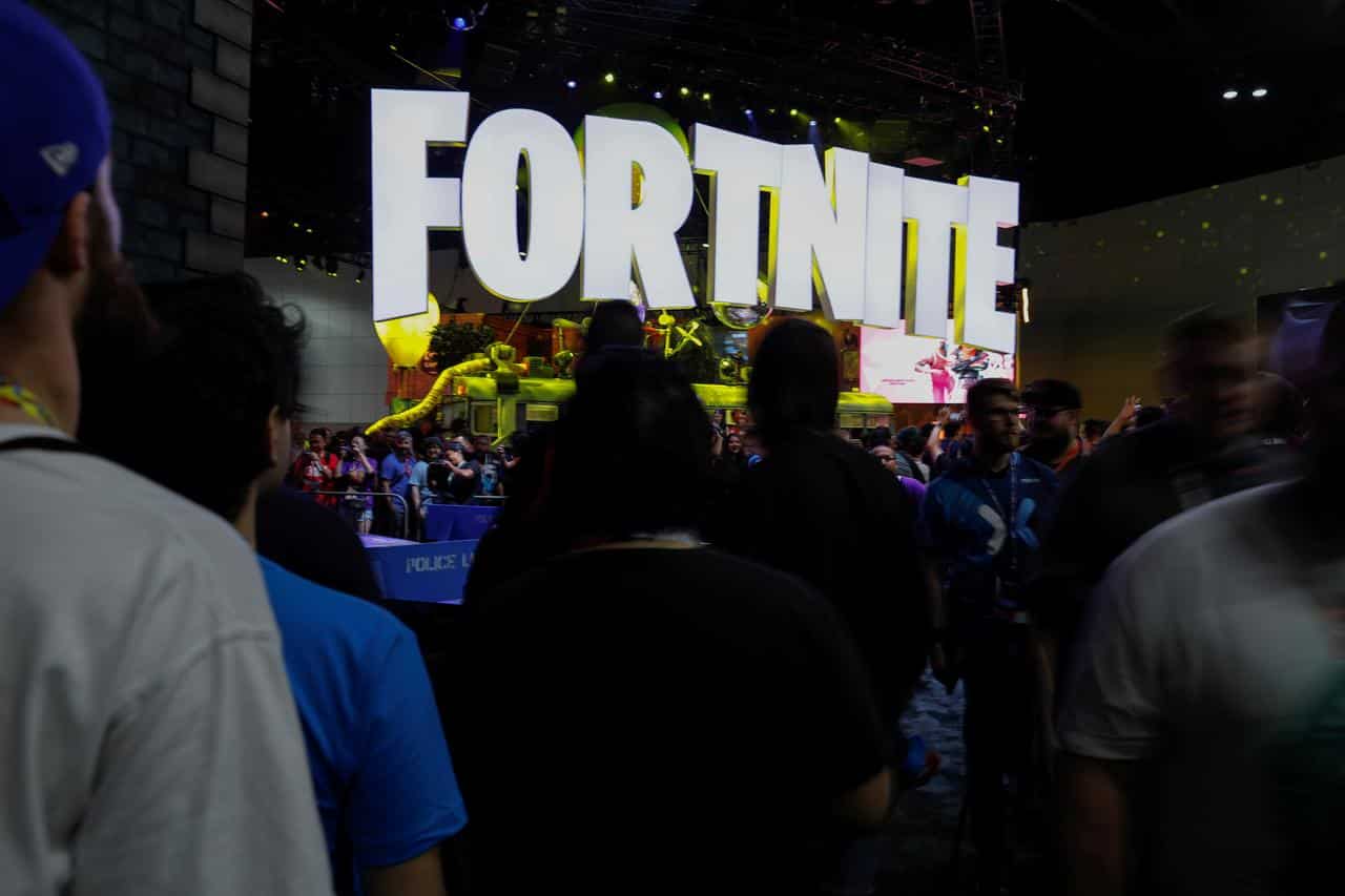 Fortnite Game Hackers Earning Over Rs 8 7 Crore A Year Zee Business - making fortnite default skin a roblox account