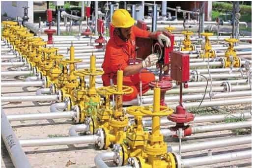 Govt cuts gas price by 25% to lowest on record