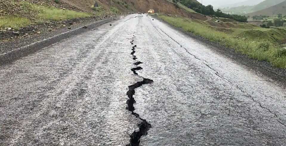 Earthquake In Bangladesh Today Magnitude 4 1 Quake At Depth Of 50 Km 