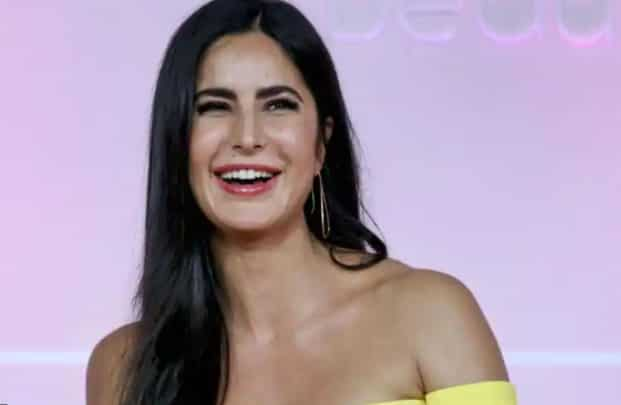 Katrina Kaif Xx Full Video - Katrina Kaif undergoes coronavirus test 'with a smile' | Zee Business