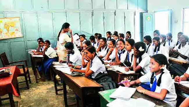  Classes 10, 12 were allowed to resume from January 18 