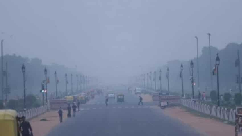 Shallow Fog Observed In Delhi, Visibility At 500 M | Zee Business