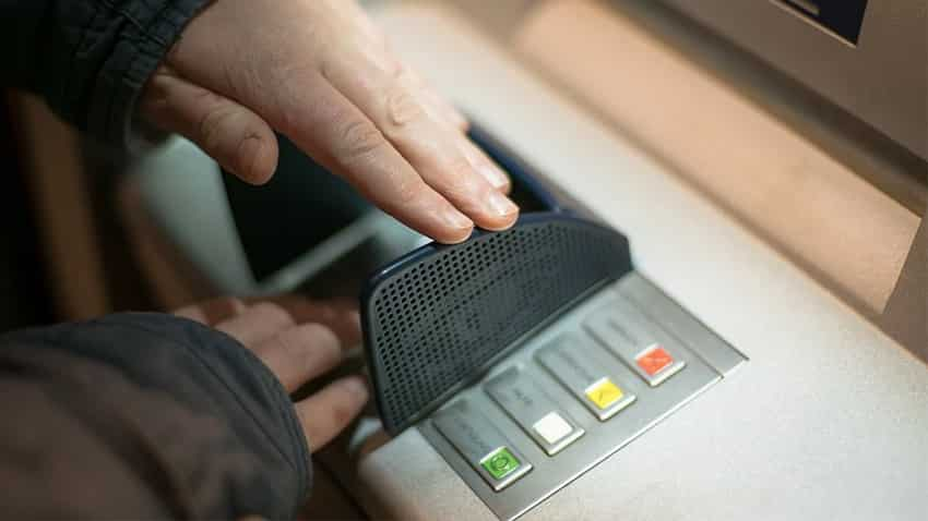 Cashless stores accept money, dispense cards with “reverse ATMs