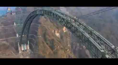 Arch closure of Chenab Bridge, world's highest railway bridge ...