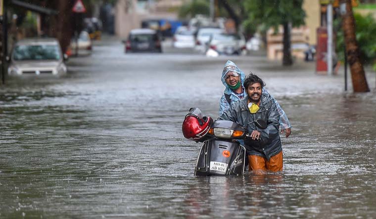 IMD issues Orange alert for Navi Mumbai, Thane and Yellow alert for Mumbai