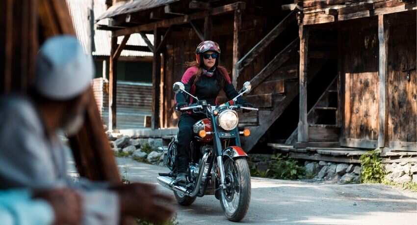 Royal Enfield September Data: Total sales drop 44% to 33,529 units