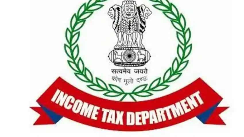 IT dept conducts raids on Hyderabad-based pharma company; Rs 142-cr cash seized 