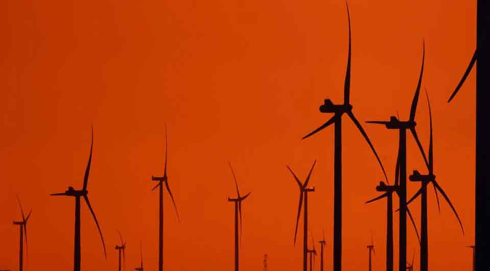 BP calls for investment in long-term energy deals,