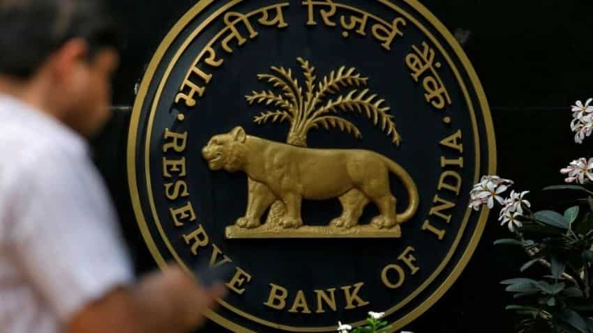 rbi cautions against use of bitcoins value